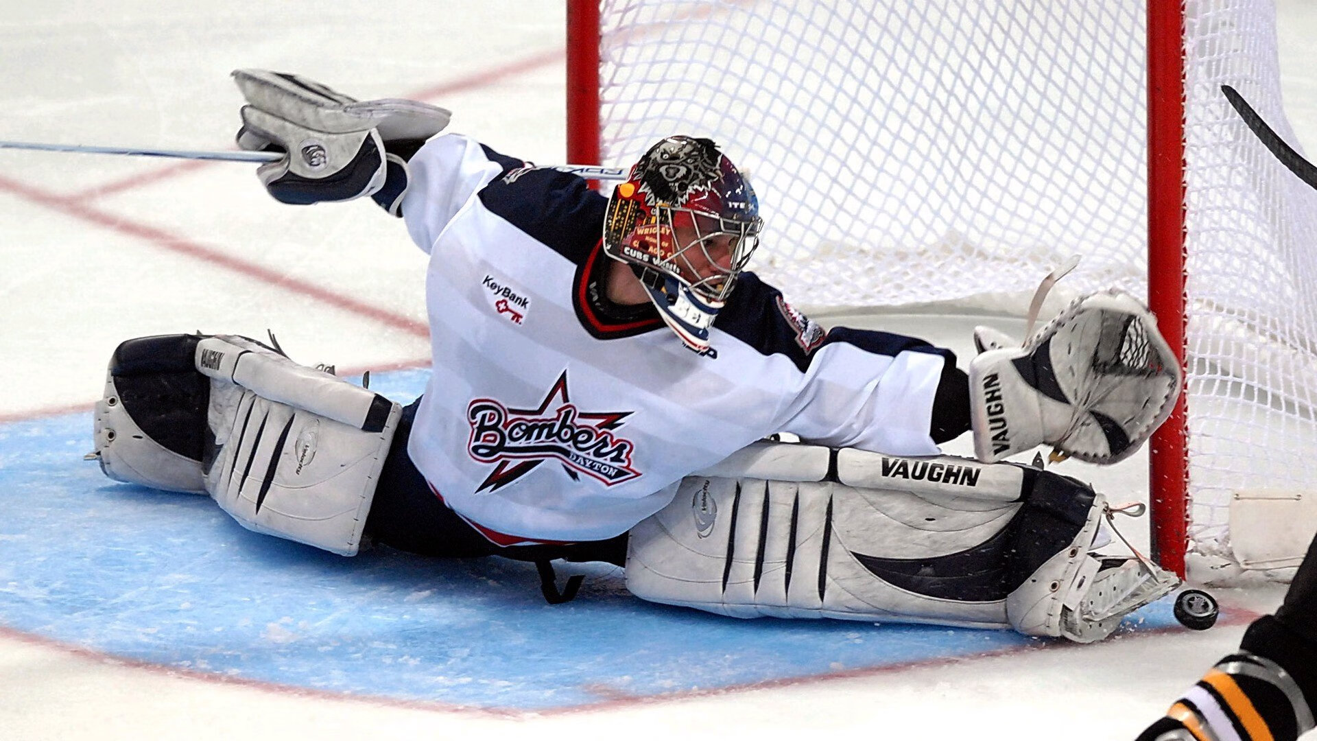 篮球让梦想跨越所有界限，篮球让我们点燃着激情与梦想